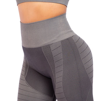Arya Short